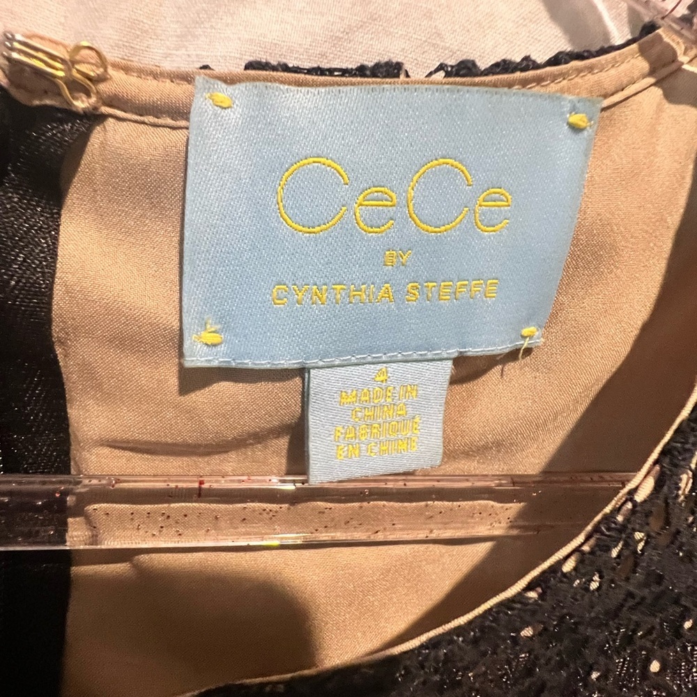 CeCe by Cynthia Steffe black lace dress 
size 4 - Picture 7 of 12